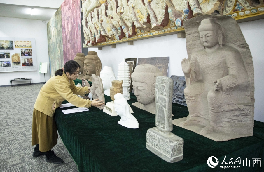 云岡石窟3D打印模型。人民網記者 王帆攝